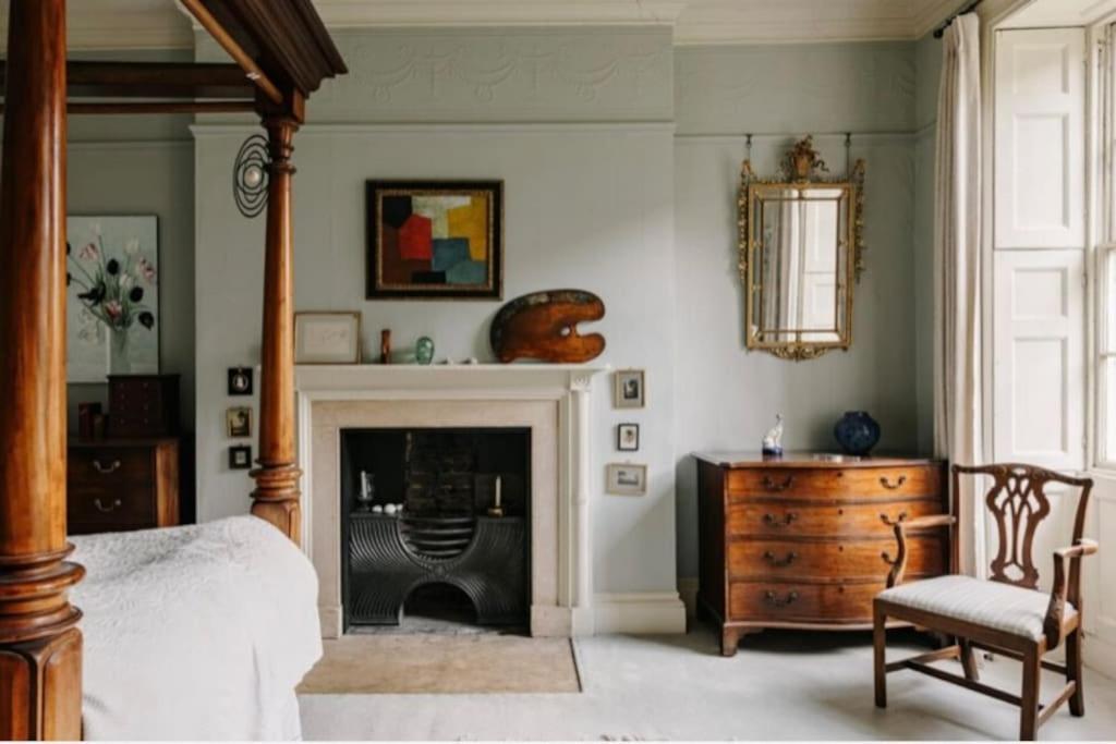 Cressy Hall - Historic Grade II Listed Manor, Gorgeous Topiary Garden Gosberton エクステリア 写真