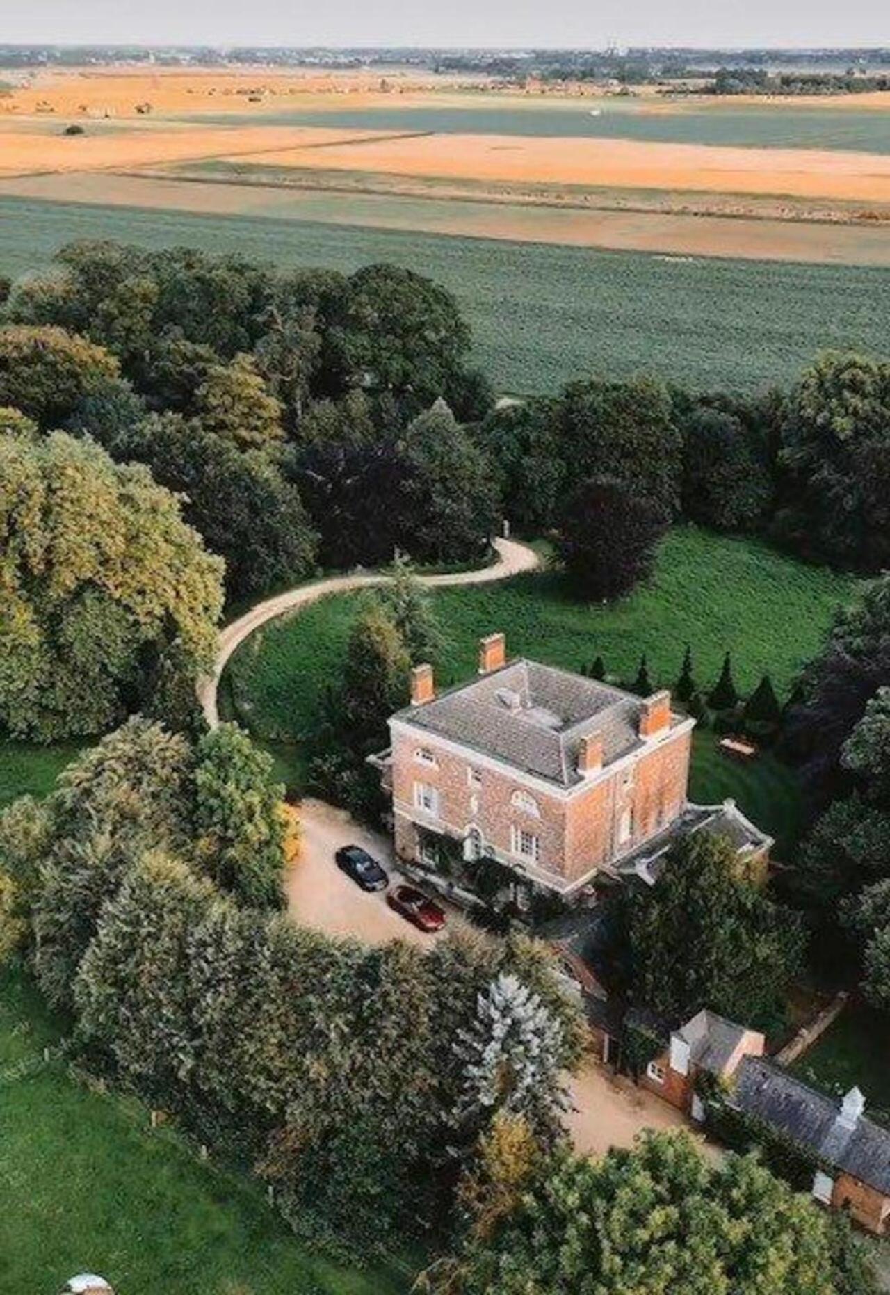 Cressy Hall - Historic Grade II Listed Manor, Gorgeous Topiary Garden Gosberton エクステリア 写真